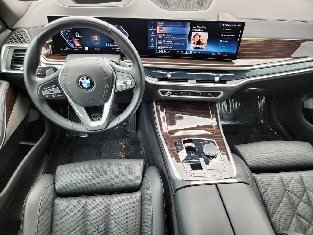 Used 2026 BMW X5 xDrive40i AWD/4WD image 16