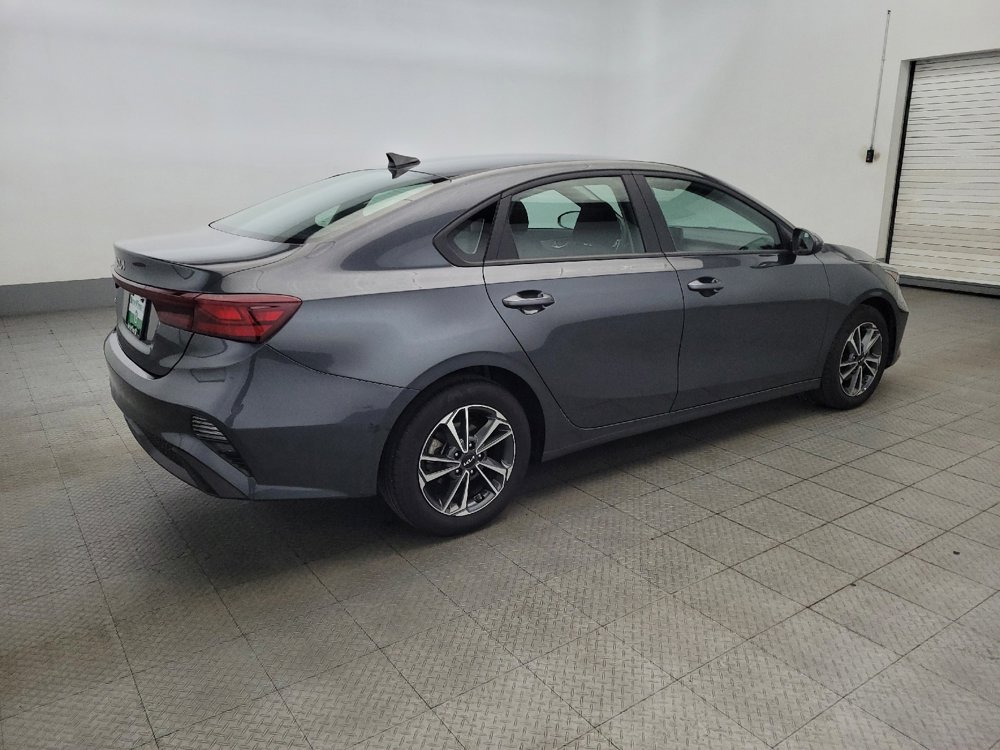 Used 2024 Kia Forte LXS image 10