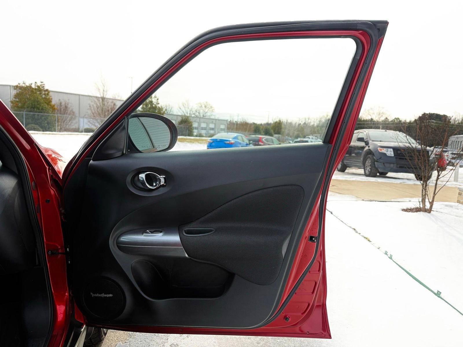 Used 2014 Nissan Juke SV w/ Navigation Package image 21