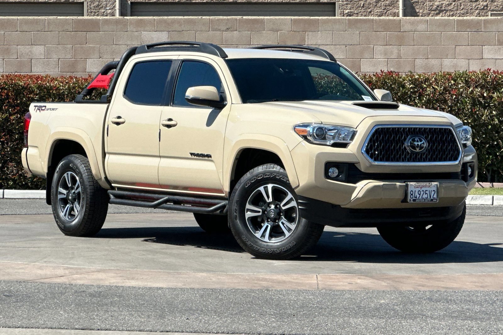 Used 2019 Toyota Tacoma TRD Sport w/ Exterior Package RWD video 2