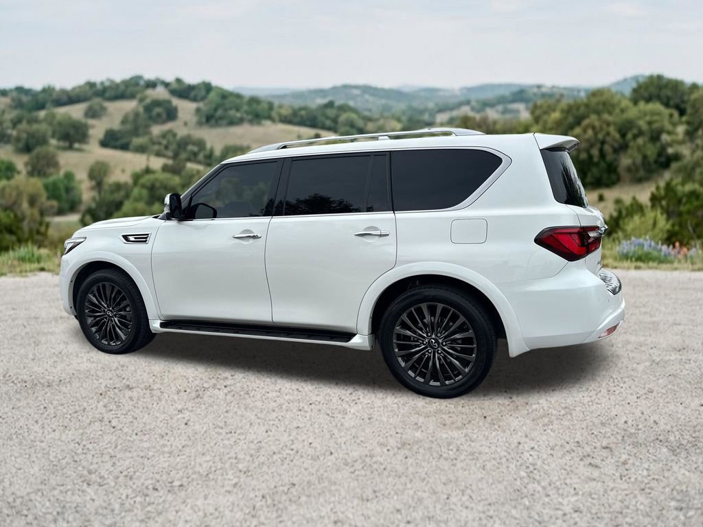 Used 2023 INFINITI QX80 Sensory w/ Cargo Package AWD/4WD image 7
