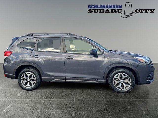 Certified 2022 Subaru Forester Premium image 10