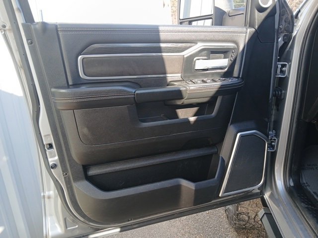 Used 2024 RAM 2500 Laramie w/ Night Edition image 53