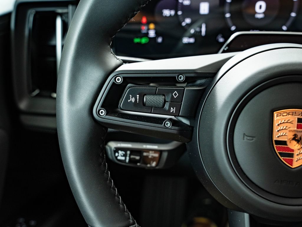 New 2026 Porsche Cayenne Electric AWD/4WD image 26