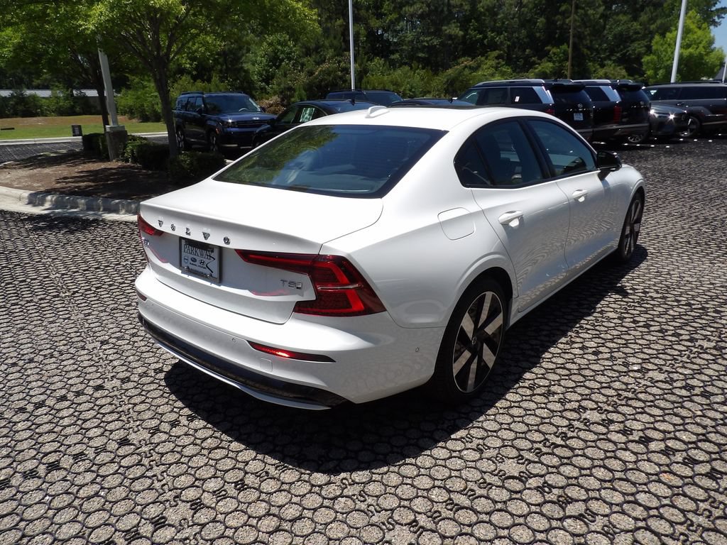 Certified 2025 Volvo S60 T8 Plus AWD/4WD image 8