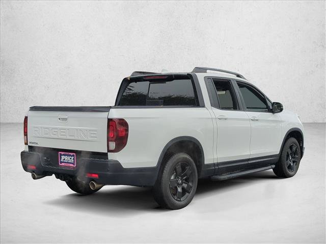 Certified 2025 Honda Ridgeline Black Edition image 6