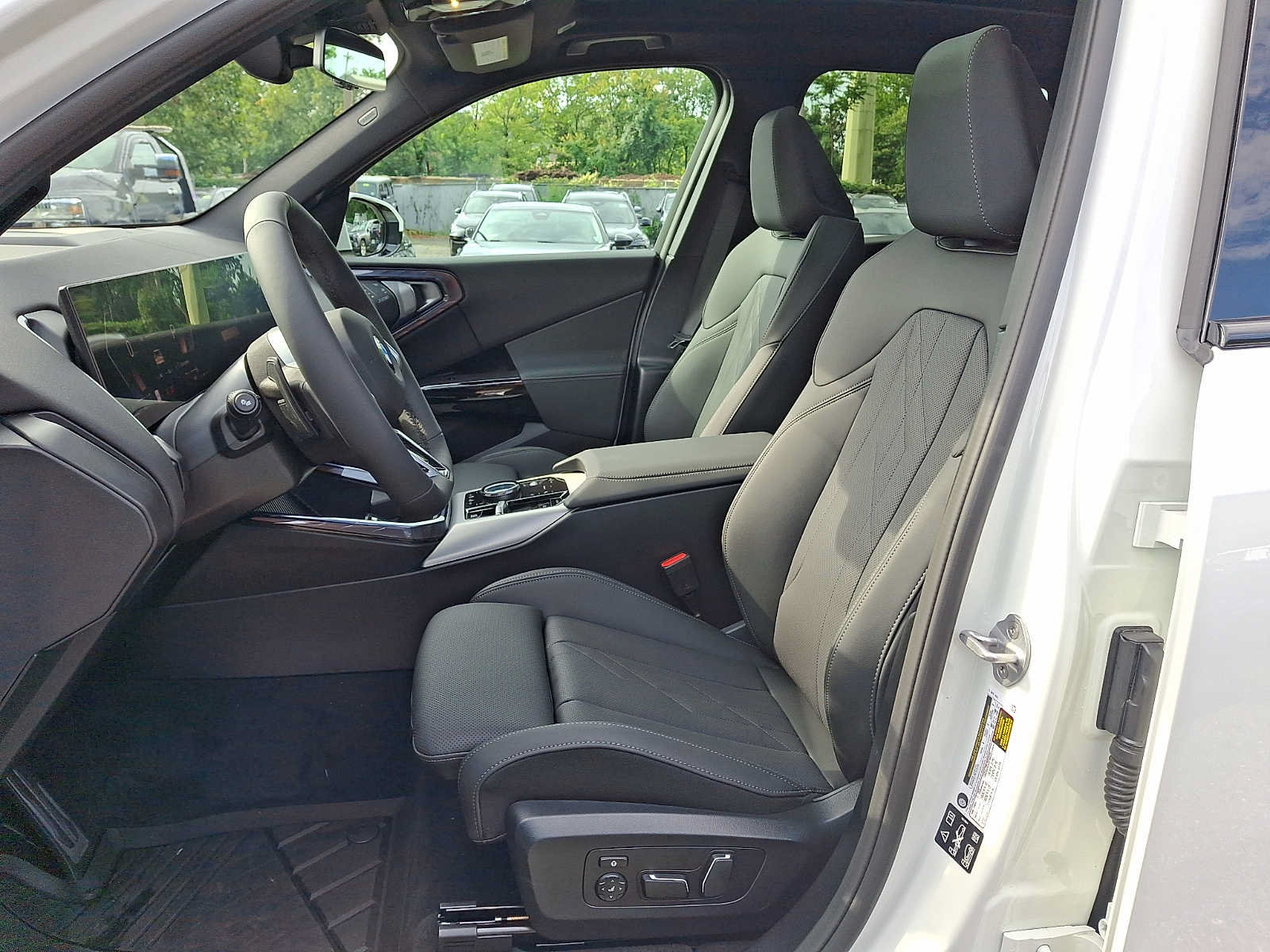 Used 2026 BMW X3 xDrive30i w/ M Sport Package AWD/4WD image 10