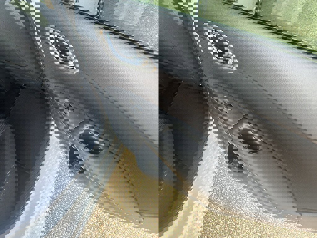 Used 2019 Nissan Sentra SV image 18