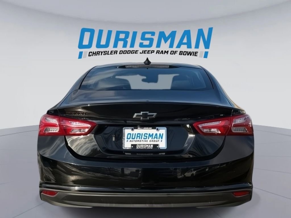 Used 2023 Chevrolet Malibu LT w/ Redline Edition image 5