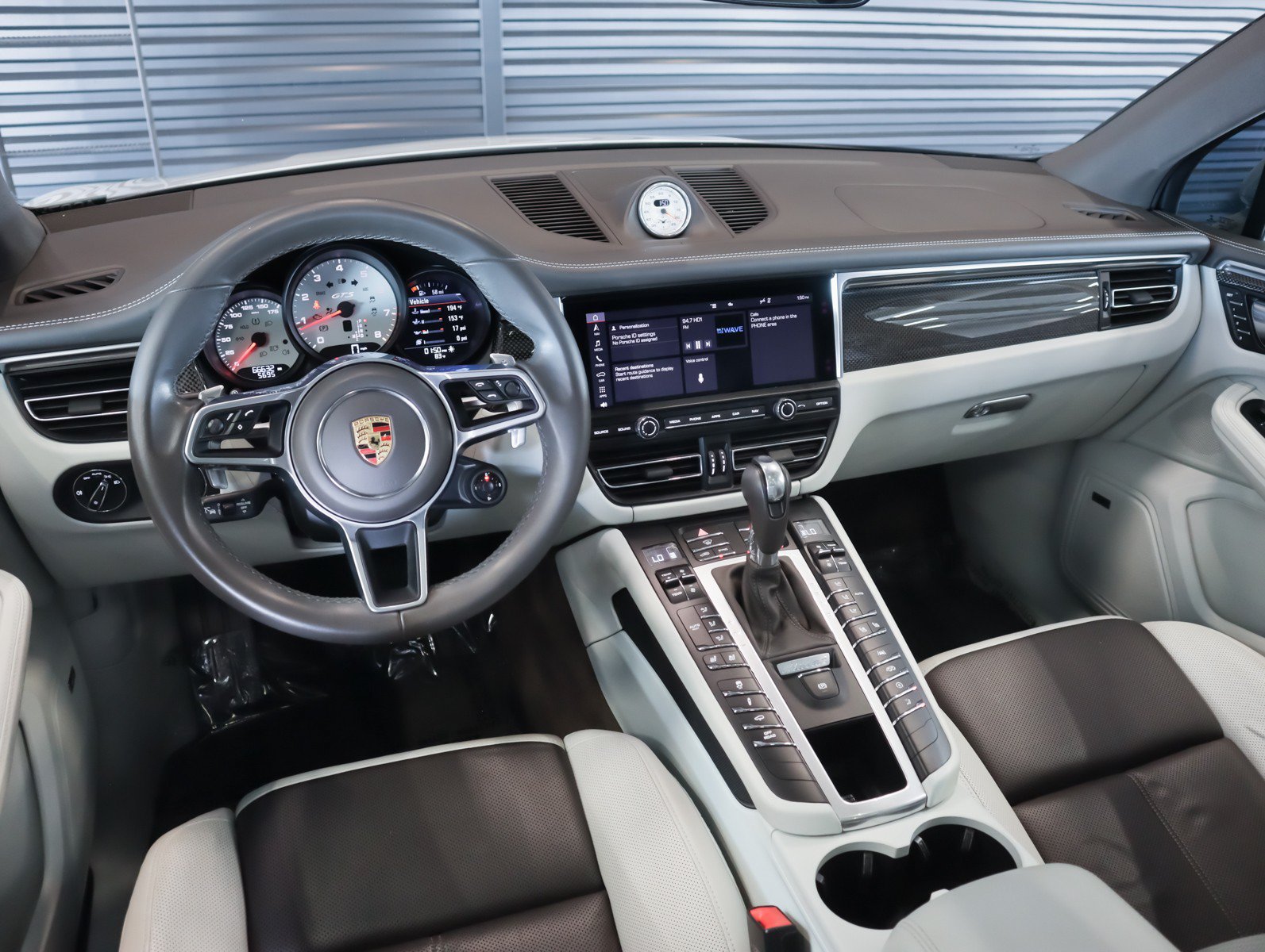 Certified 2021 Porsche Macan GTS AWD/4WD image 17
