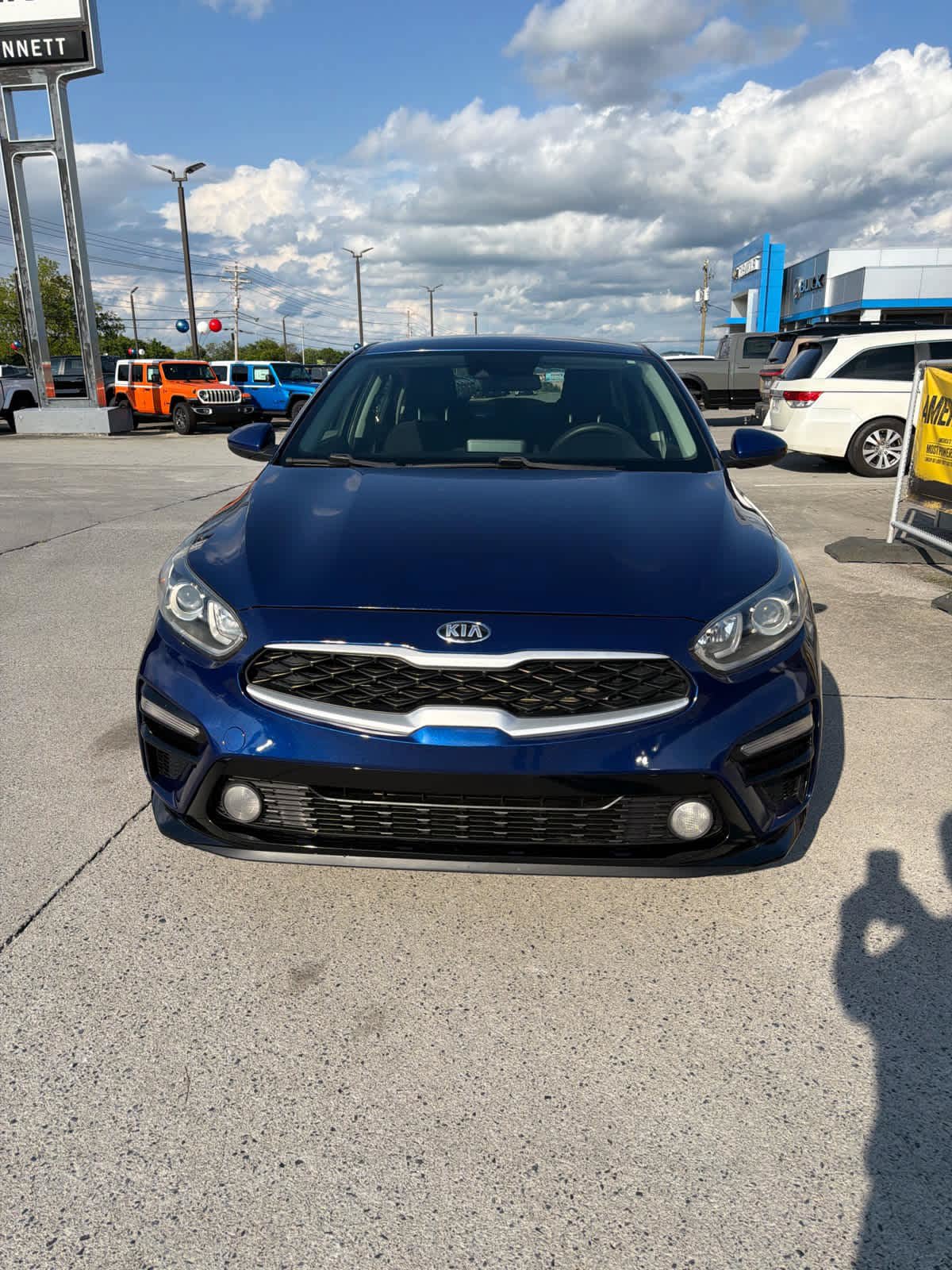 Used 2019 Kia Forte LXS FWD image 3