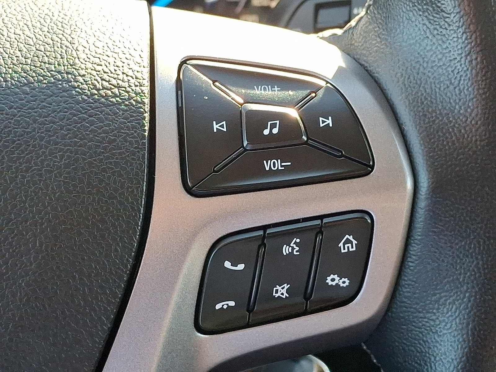 Used 2019 Ford Ranger XLT w/ Black Appearance Package AWD/4WD image 21
