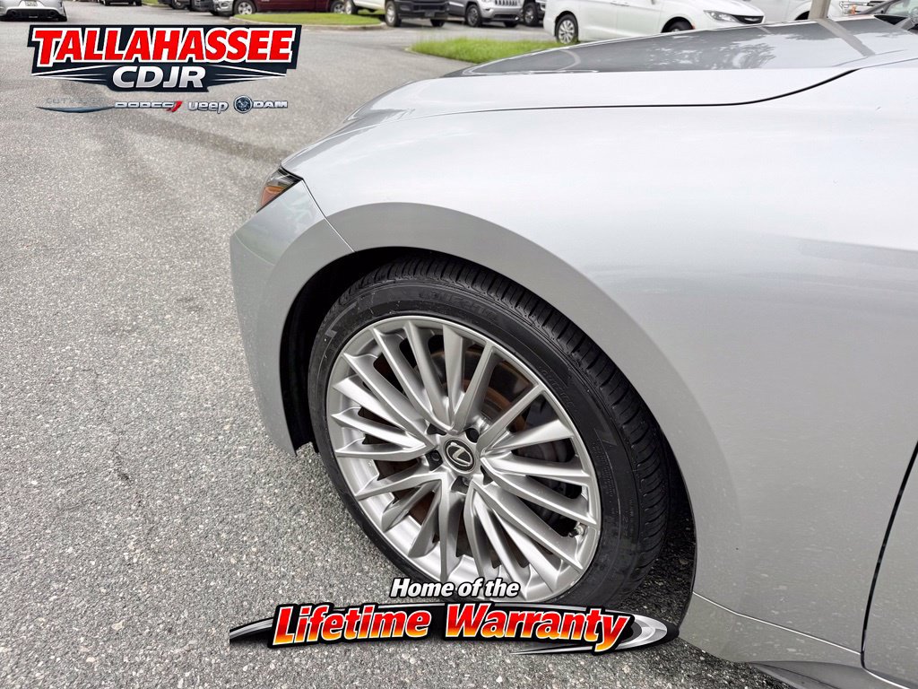 Used 2022 Lexus IS 300 w/ Premium Package RWD image 18