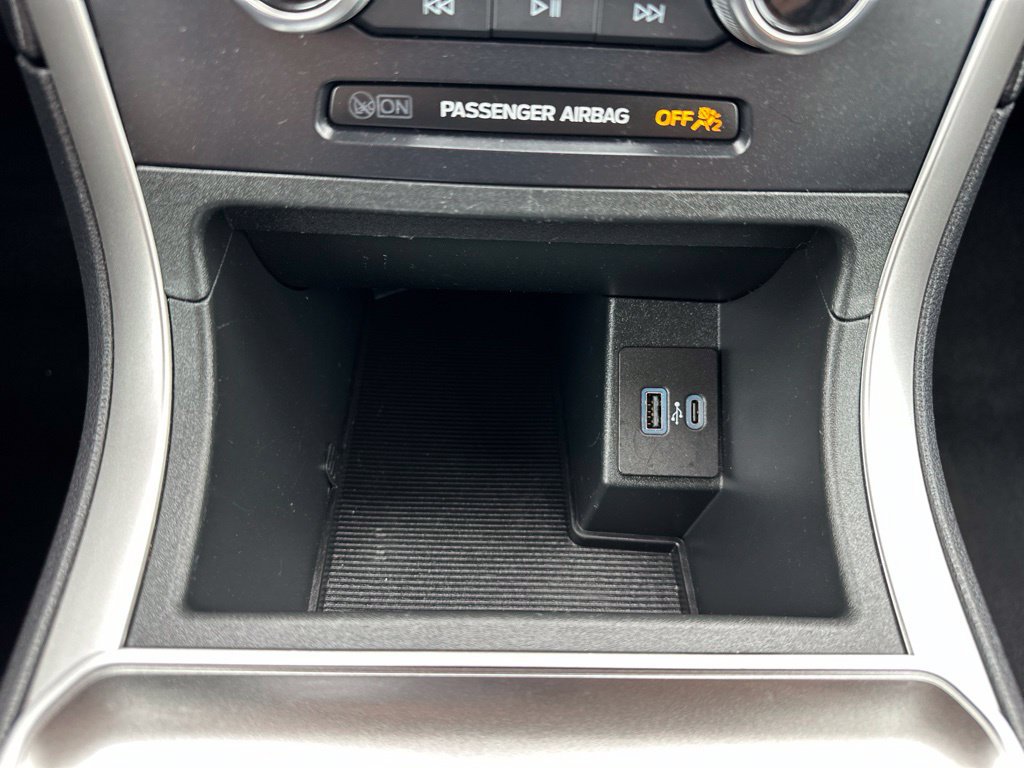 Used 2024 Ford Edge SEL AWD/4WD image 6