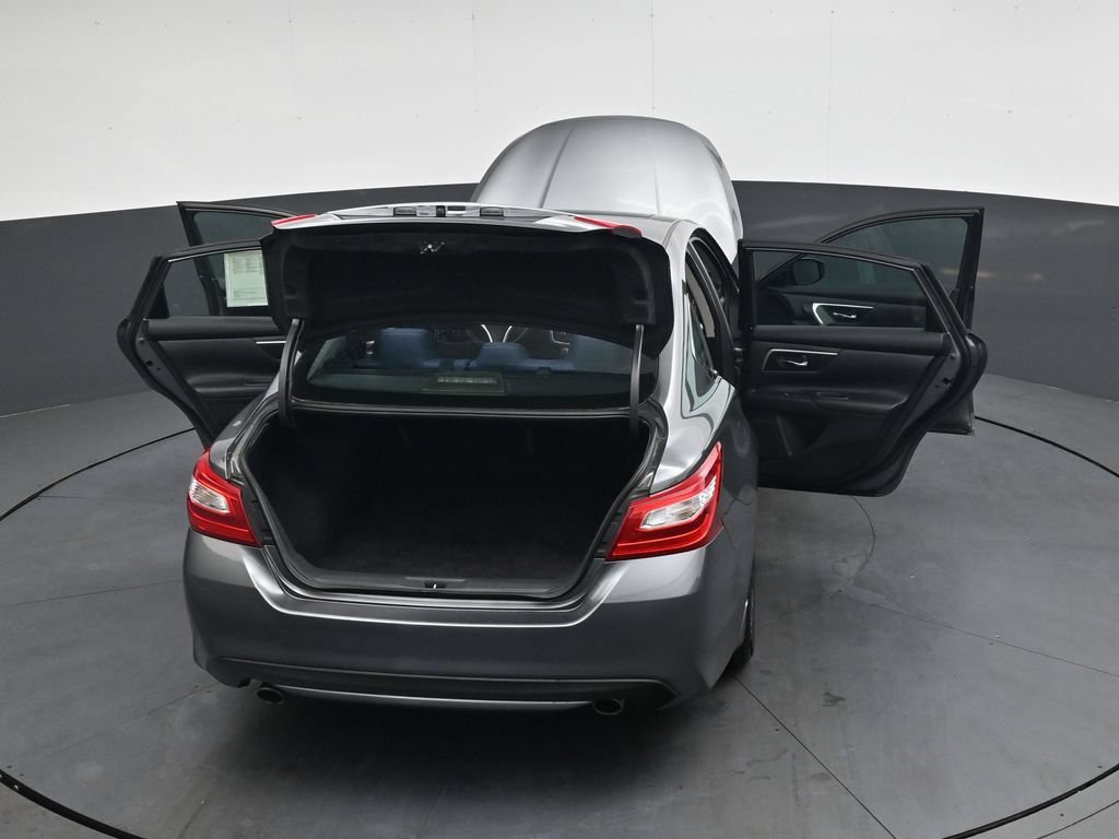 Used 2017 Nissan Altima 2.5 SV w/ Convenience Package FWD image 53