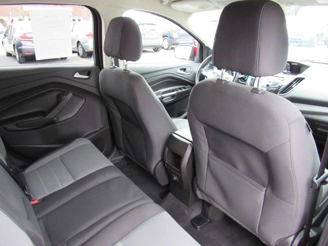 Used 2015 Ford Escape SE image 30