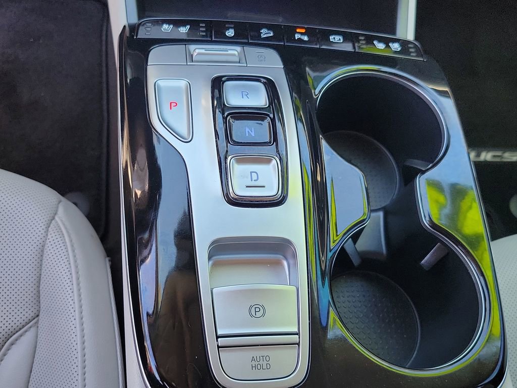 Used 2022 Hyundai Tucson Limited image 35