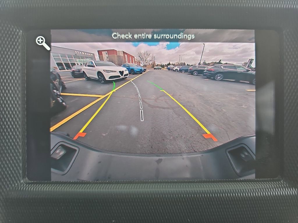 Used 2021 Jeep Gladiator Willys image 22