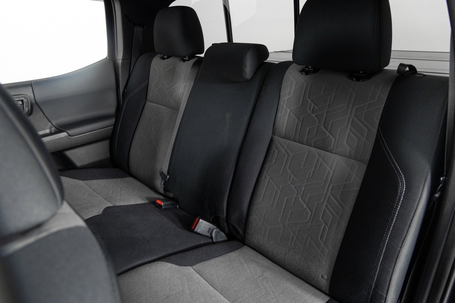 Used 2022 Toyota Tacoma TRD Sport w/ Technology Package image 17