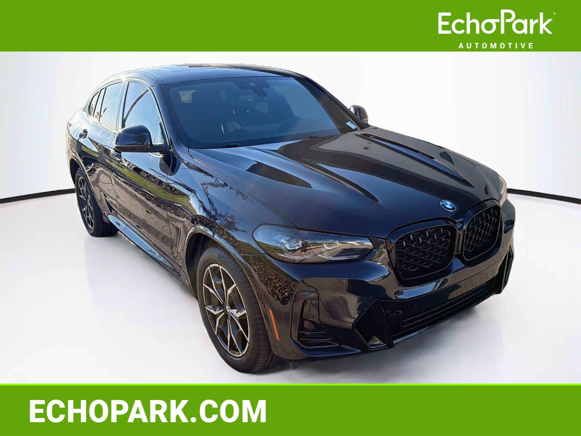 Used 2023 BMW X4 xDrive30i w/ M Sport Package AWD/4WD image 1