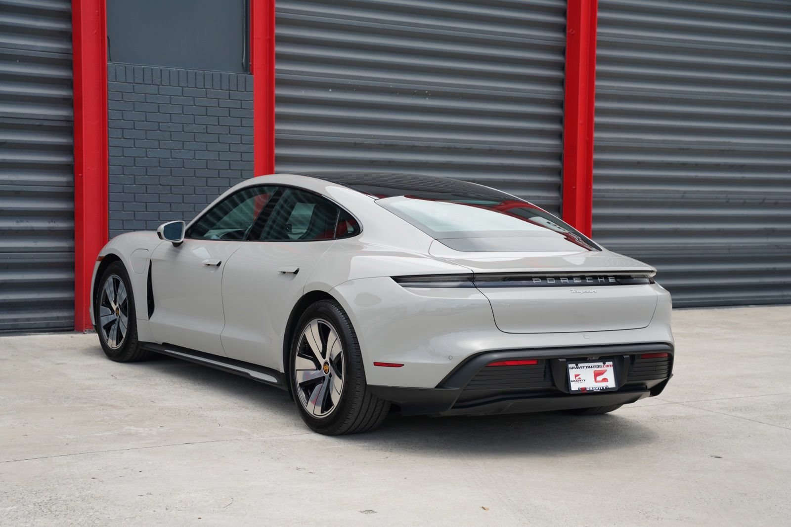 Used 2023 Porsche Taycan RWD image 11