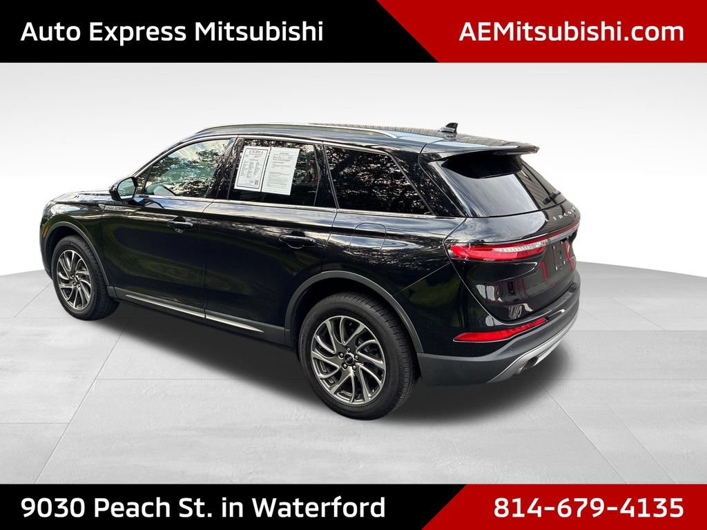 Used 2021 Lincoln Corsair AWD w/ Equipment Group 101A image 5