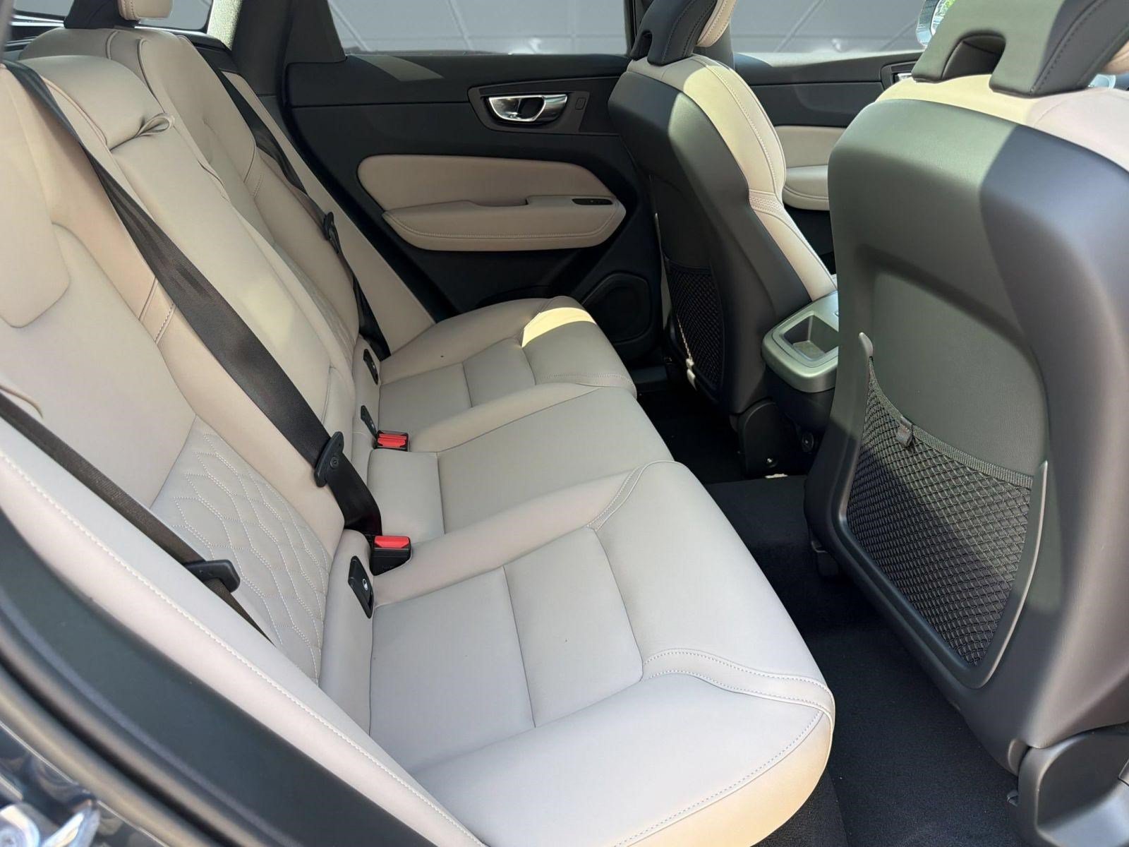 New 2026 Volvo XC60 B5 Plus w/ Climate Package AWD/4WD image 30