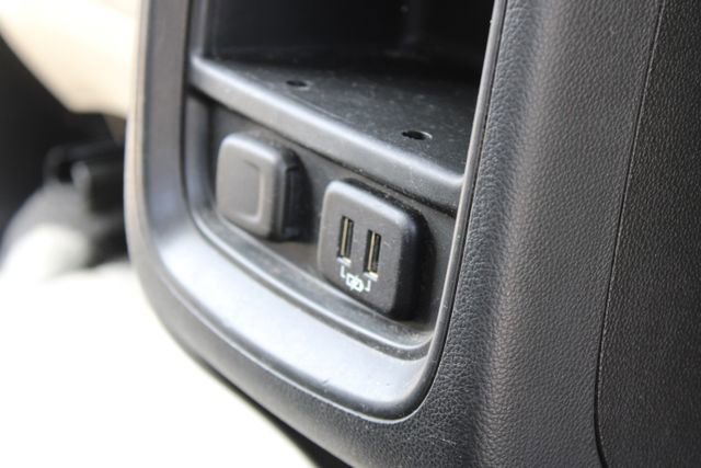 Used 2017 Buick Envision Preferred FWD image 41