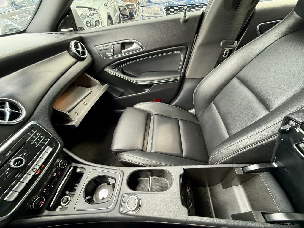 Used 2017 Mercedes-Benz CLA 250 4MATIC image 22