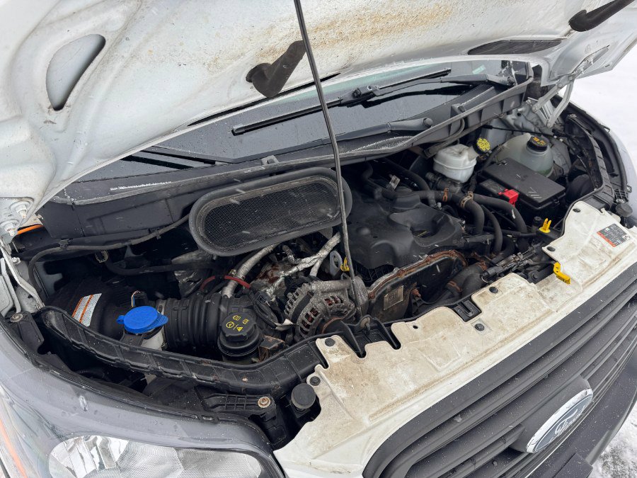Used 2019 Ford Transit 250 T-250 130 Med Rf 9000 GVWR Sl w/ Interior Upgrade Package image 22