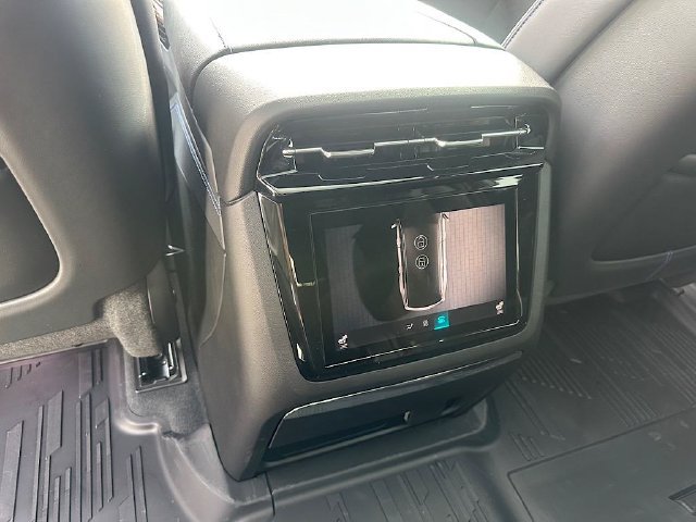 New 2026 Cadillac Escalade IQ Sport 1 w/ LPO, Floor Liner Package AWD/4WD image 20