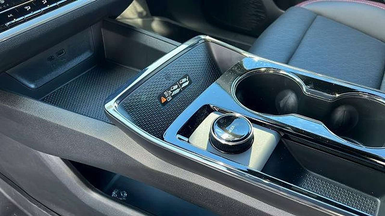 New 2026 Chevrolet Equinox RS w/ Convenience Package III image 20