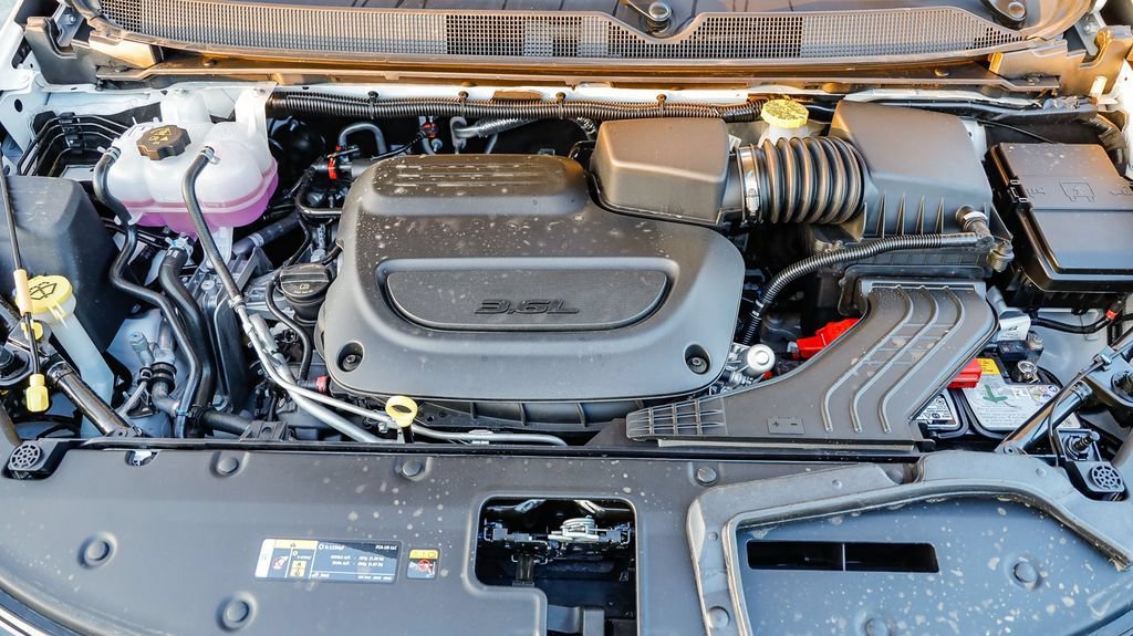New 2027 Chrysler Pacifica Select FWD image 32