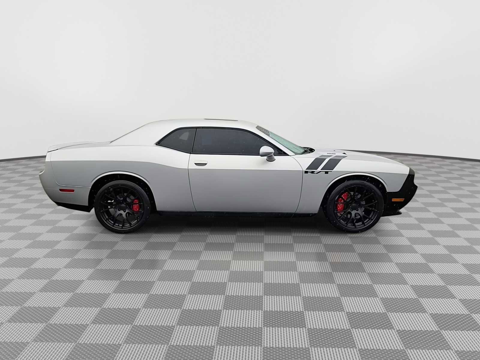 Used 2012 Dodge Challenger R/T Plus image 9
