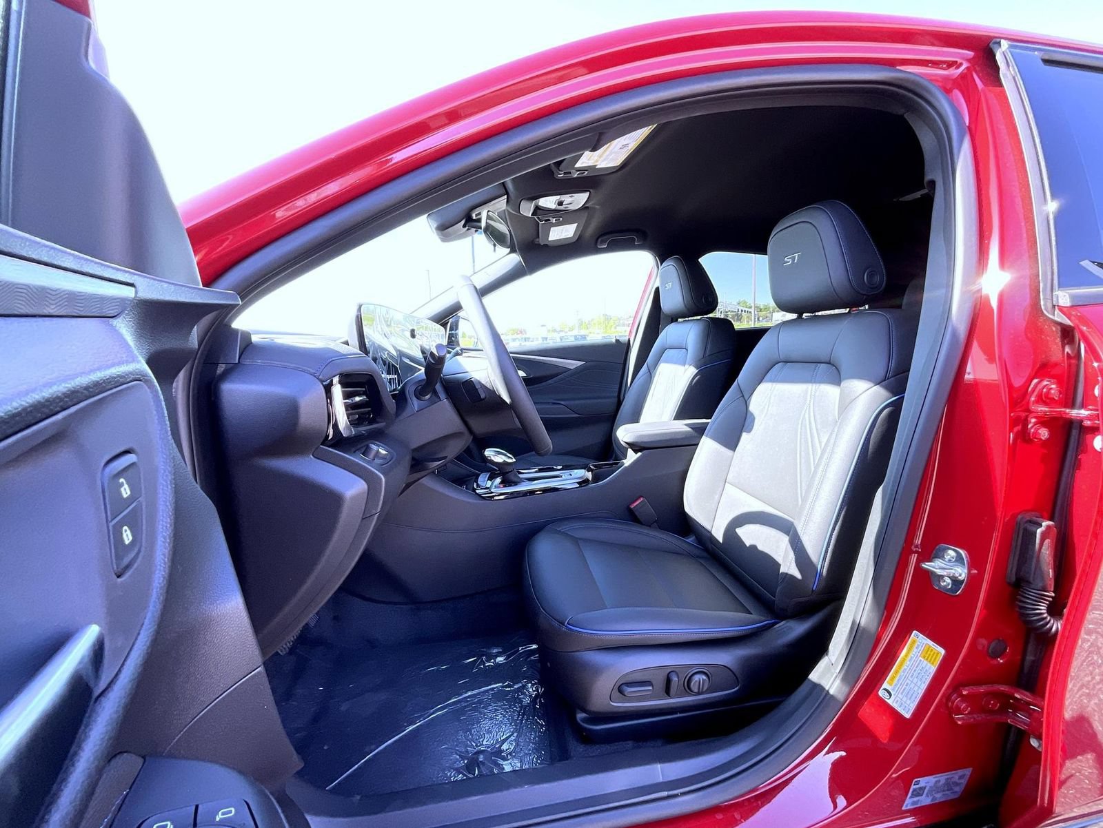 New 2026 Buick Envista Sport Touring w/ Convenience I Package FWD image 10