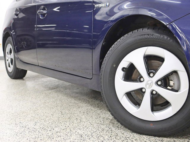 Used 2012 Toyota Prius Two image 4