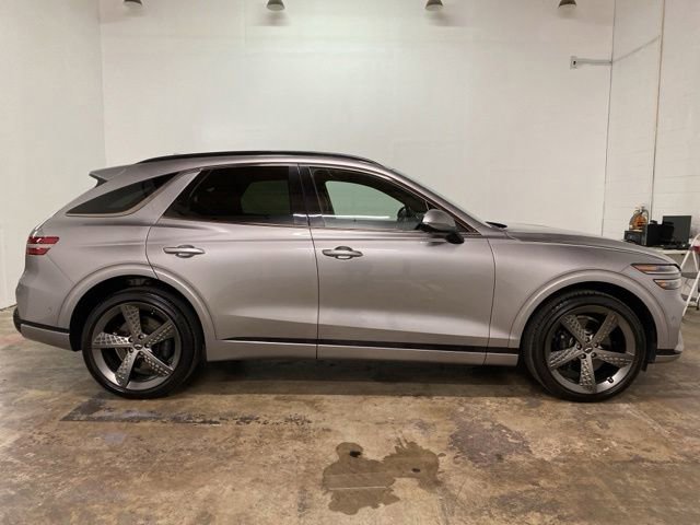 Used 2023 Genesis GV70 2.5T w/ Sport Prestige Package AWD/4WD image 5