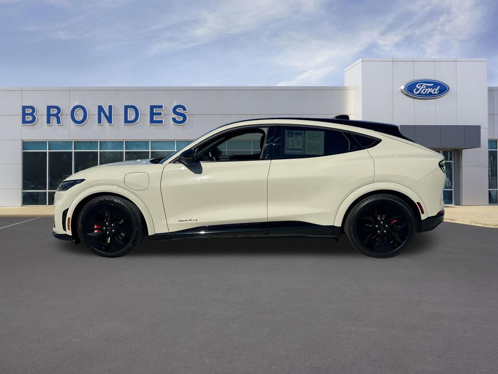 Used 2025 Ford Mustang Mach-E GT image 1