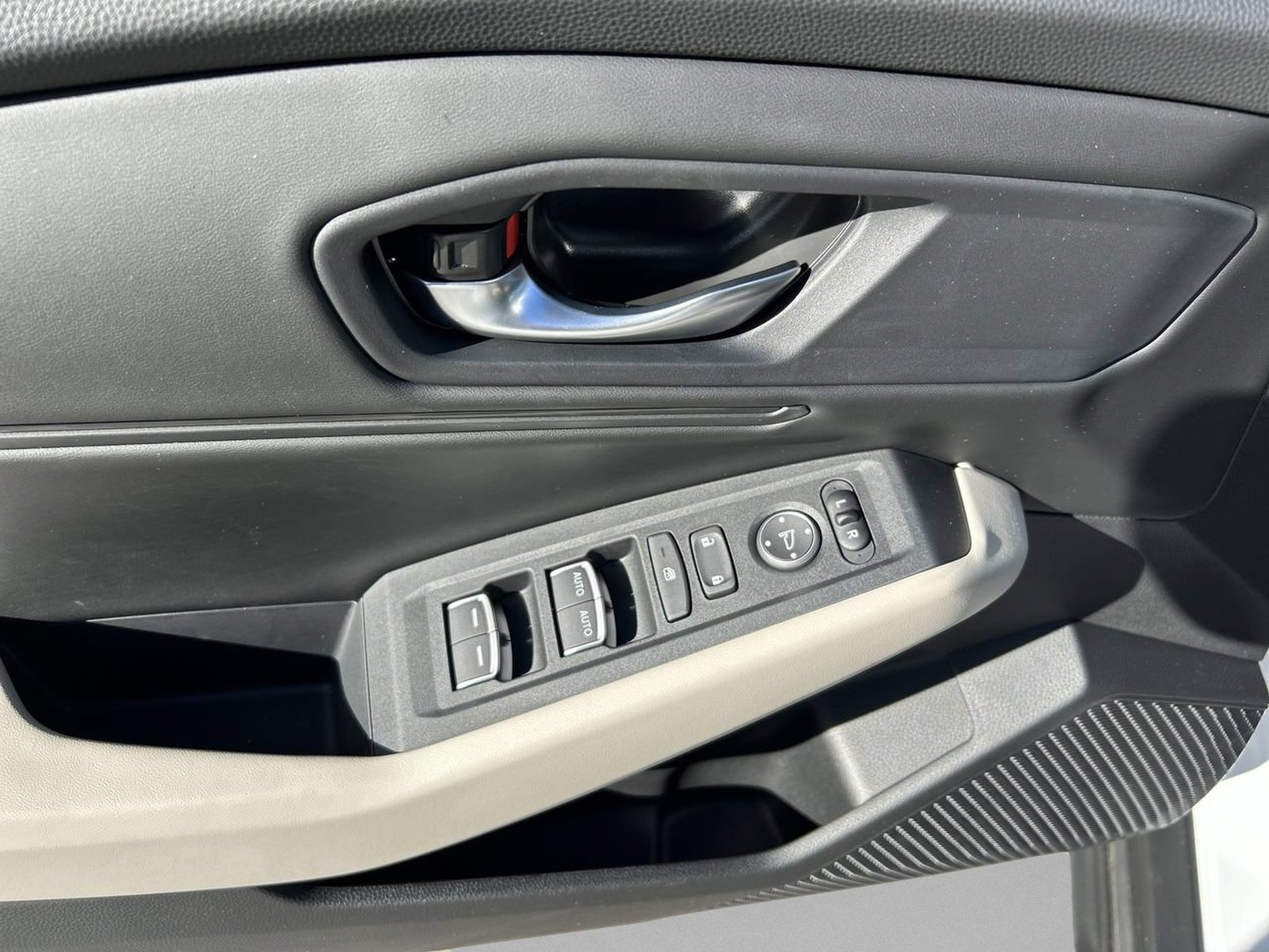 Certified 2024 Honda Accord EX image 15