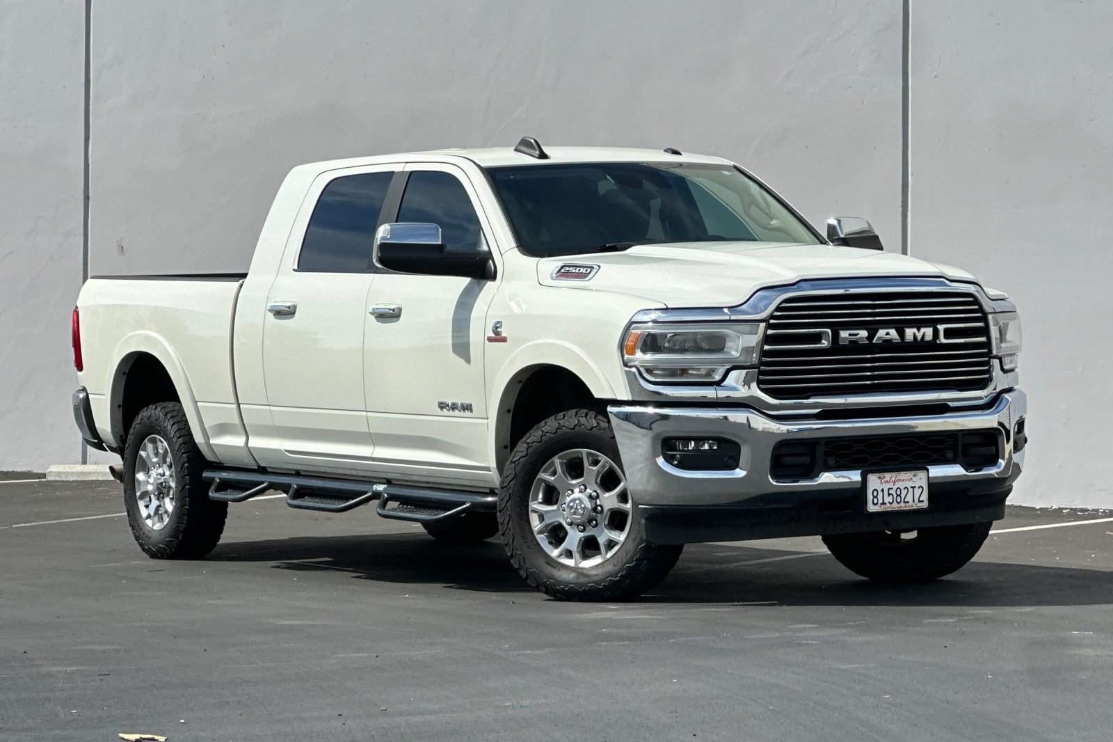 Used 2019 RAM 2500 Laramie AWD/4WD image 2