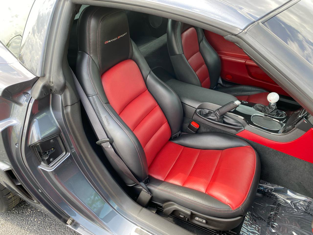 Used 2011 Chevrolet Corvette Grand Sport w/ Preferred Equipment Group RWD image 17