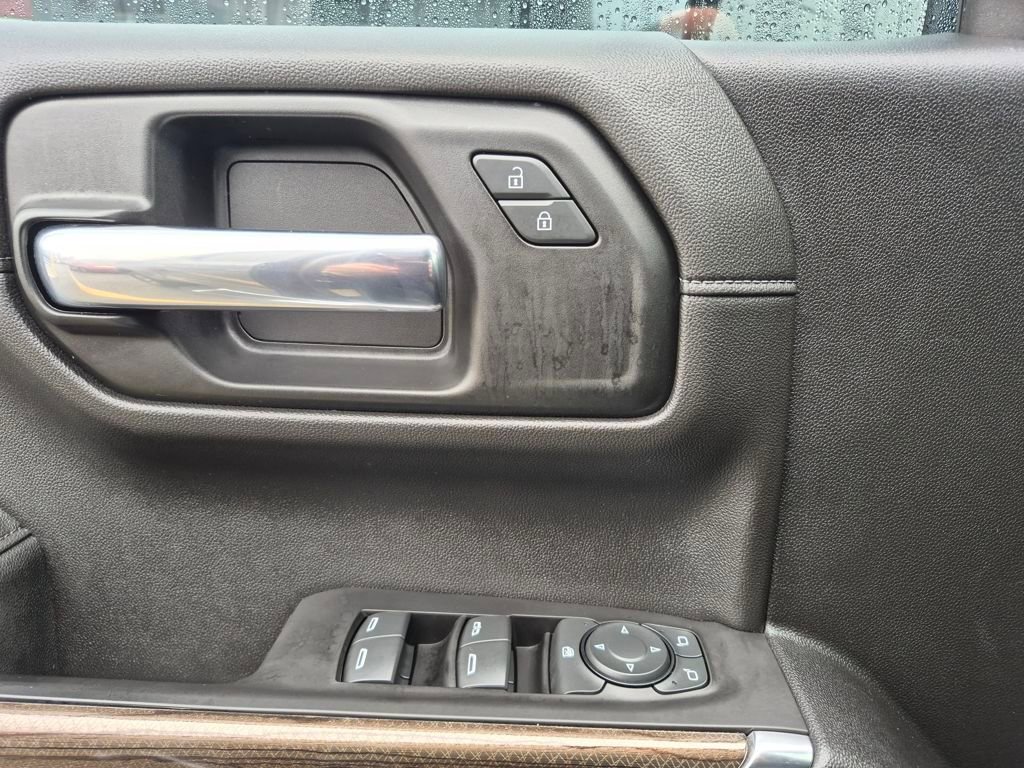 Used 2020 Chevrolet Silverado 1500 RST w/ All-Star Edition image 18