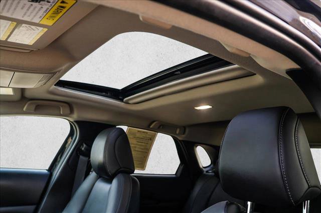 Used 2025 MAZDA CX-30 AWD 2.5 S w/ Preferred Package image 11