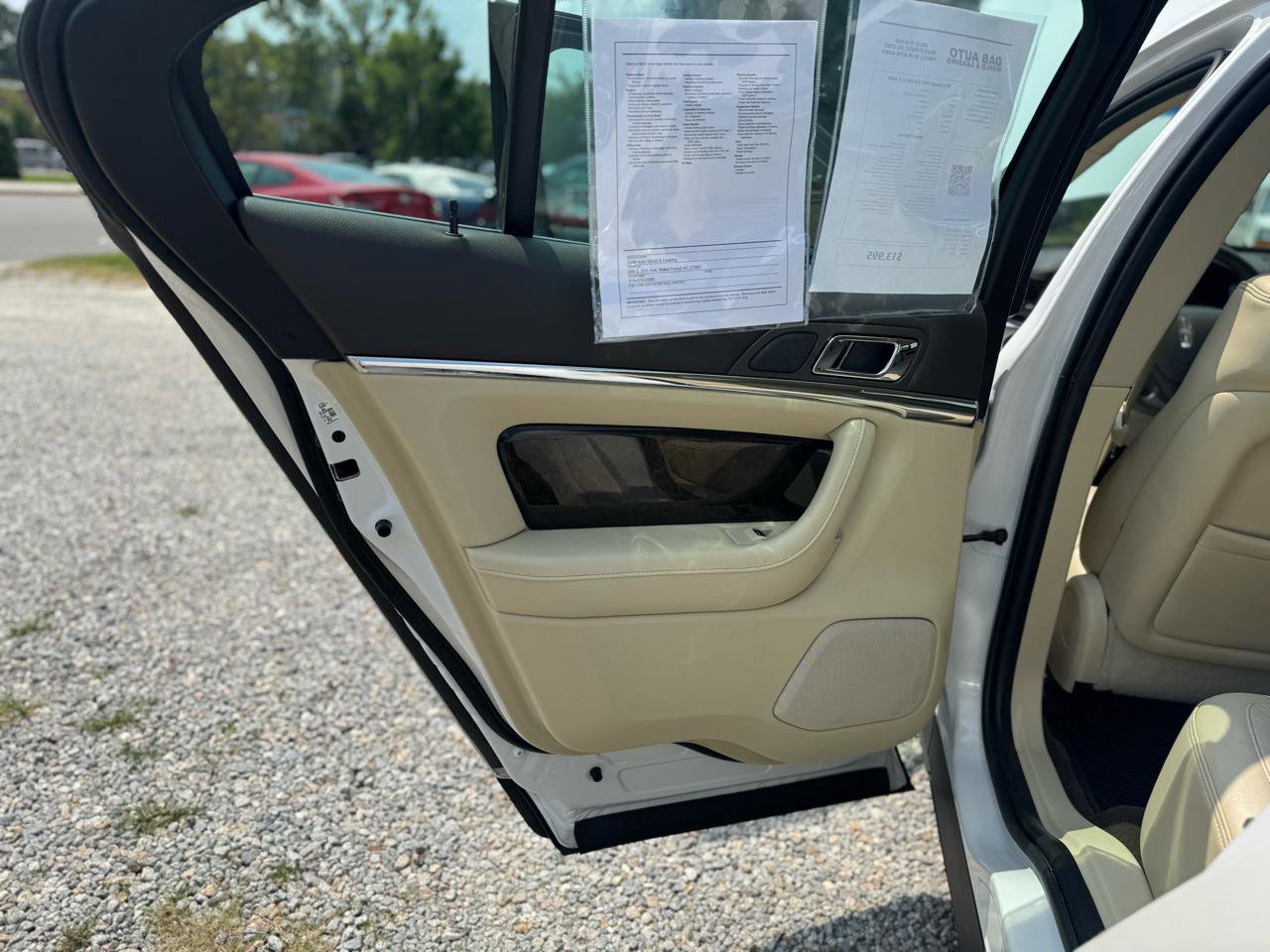Used 2014 Lincoln MKS AWD w/ Equipment Group 101A image 23
