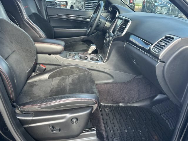 Used 2017 Jeep Grand Cherokee Trailhawk AWD/4WD image 15
