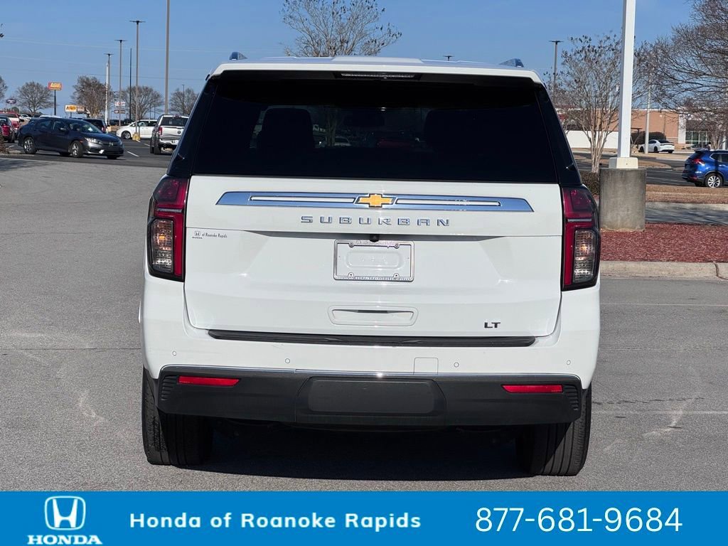 Used 2023 Chevrolet Suburban LT image 10