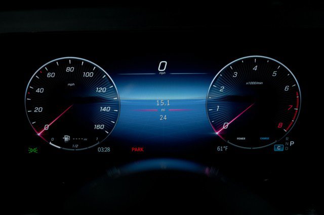New 2026 Mercedes-Benz GLB 250 250 SUV image 21