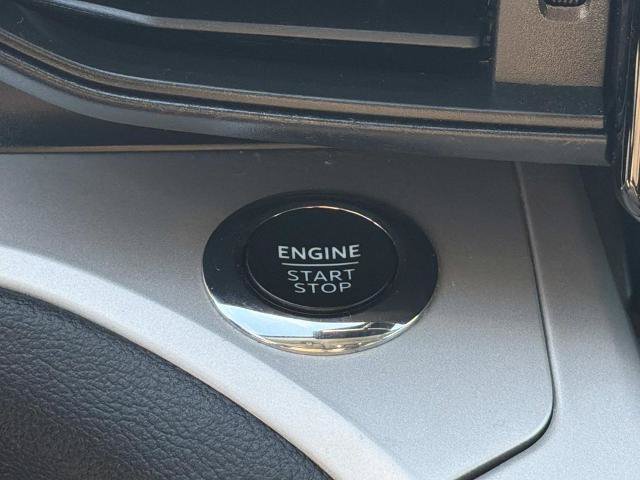 Certified 2024 Ford Explorer XLT RWD image 26