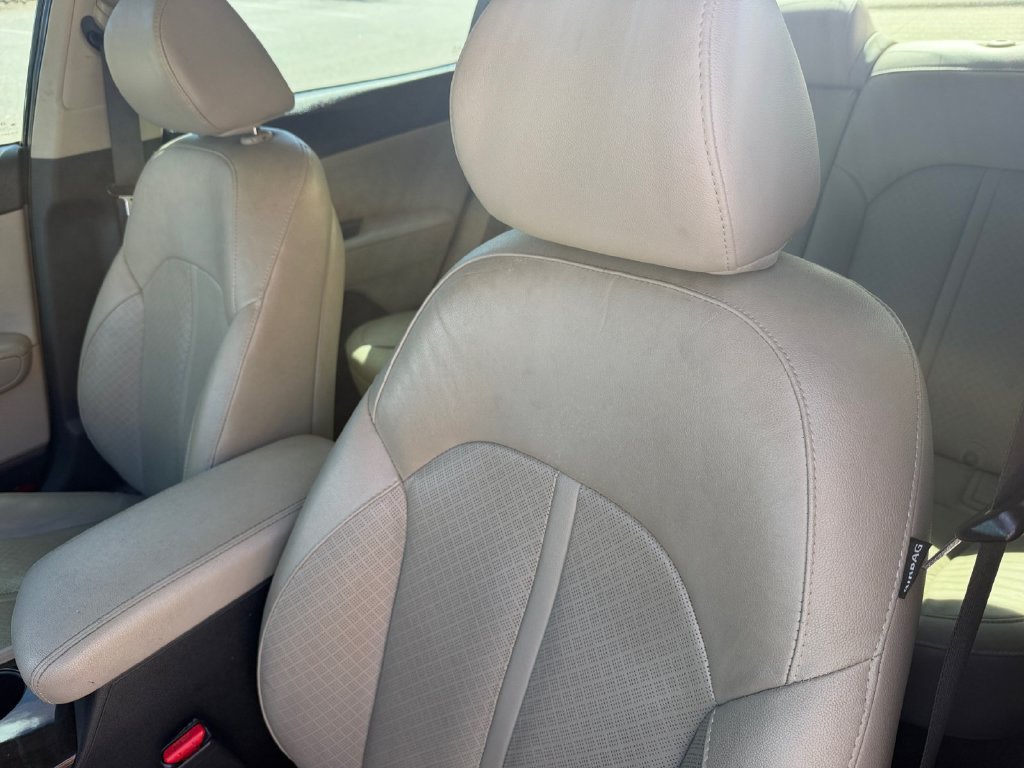 Used 2018 Kia Optima EX FWD image 13