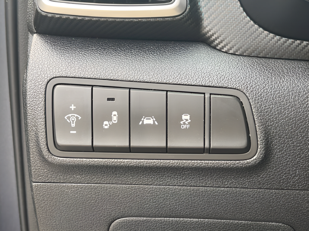 Used 2021 Hyundai Tucson Value w/ Cargo Package FWD image 19